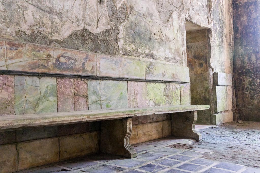 Herculaneum Suburban Baths. October 2023. Looking south along bench against east wall of tepidarium. Photo courtesy of Johannes Eber.